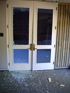 Lecvandalismsanctuarydoor