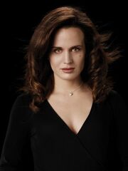 304px-09Esme Cullen
