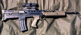 800px-SA-80 rifle 1996