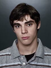 Season 2 - Walt Jr