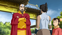 Tenzin chastising Korra